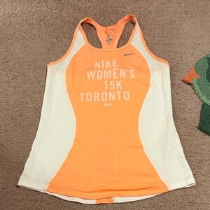 Nike Women Toronto 15k Racerback Tank Size S